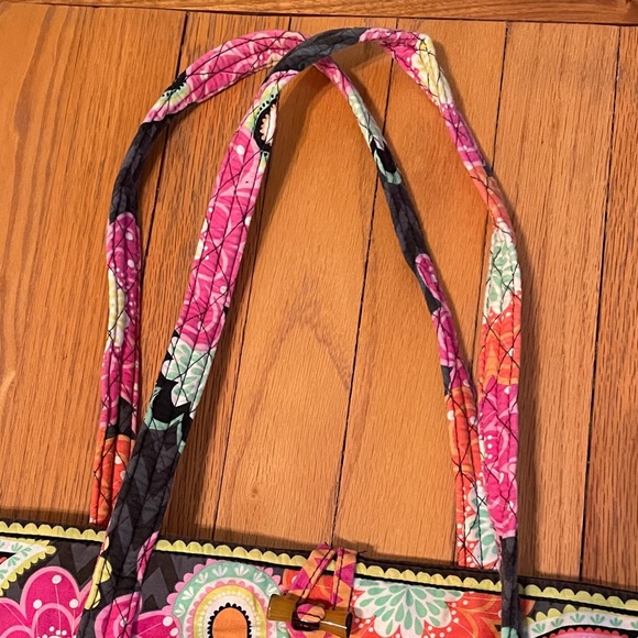 Vera Bradley Ziggy Zinnia Tote Bag Quilted Floral Shoulder Bag Black Multicolor - Picture 3 of 16